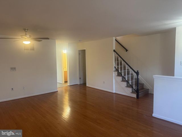 90 ENGLISH RUN CIR, Sparks, MD 21152