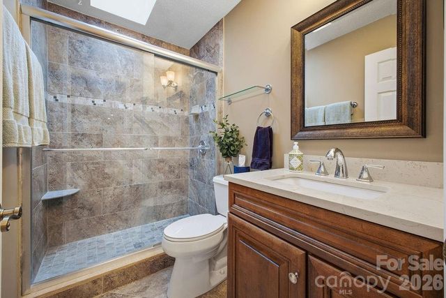 3100 Cove Loop Road, Hendersonville, NC 28739