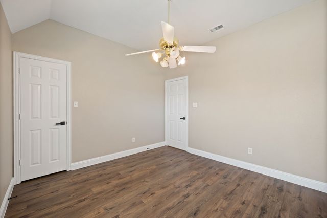 1433 Indian Springs, Carrollton, TX 75007