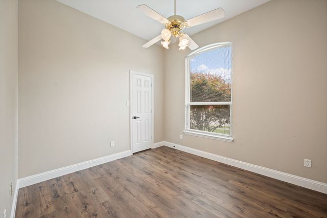1433 Indian Springs, Carrollton, TX 75007