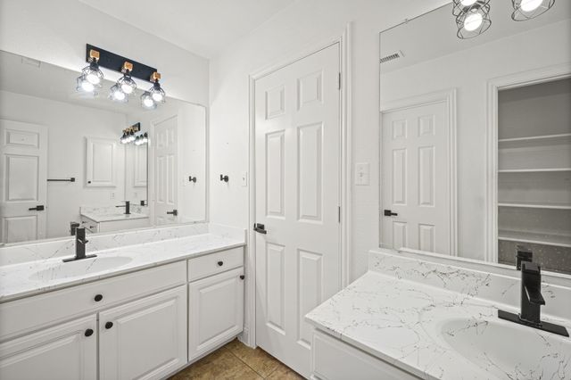 1433 Indian Springs, Carrollton, TX 75007