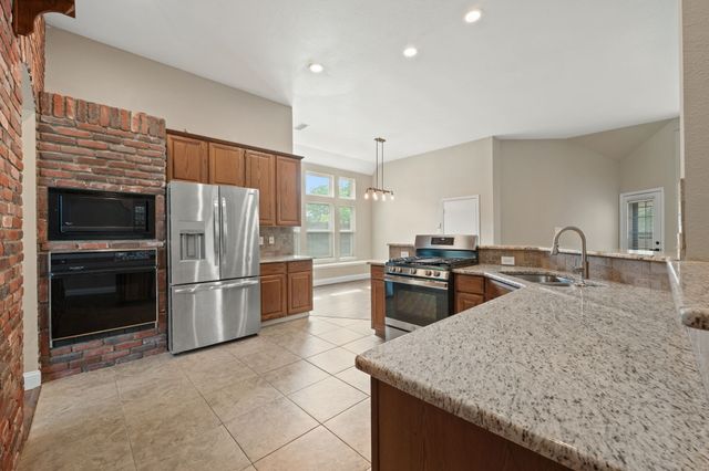 1433 Indian Springs, Carrollton, TX 75007