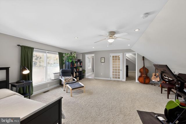 14 N CONCORD RD, West Chester, PA 19380