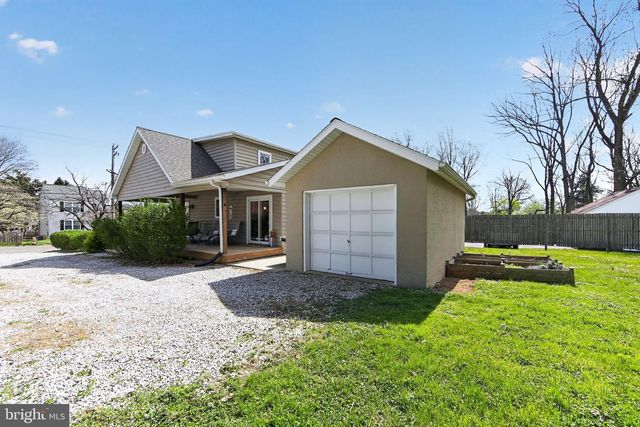 14 N CONCORD RD, West Chester, PA 19380