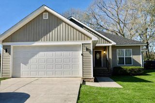 102 Smith St., Petal, MS 39465