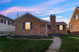 1430 Stanton Avenue, Whiting, IN 46394
