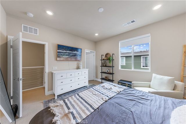1484 Sunrise Ln., San Pedro, CA 90732