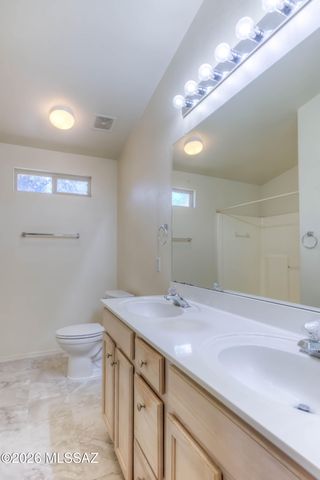 894 N Sugar Maple Place, Tucson, AZ 85710