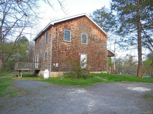 617 Burlingham Road, Bloomingburg, NY 12721