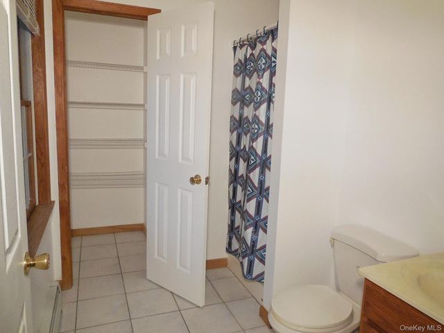 617 Burlingham Road, Bloomingburg, NY 12721