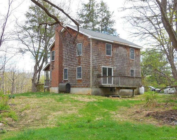 617 Burlingham Road, Bloomingburg, NY 12721