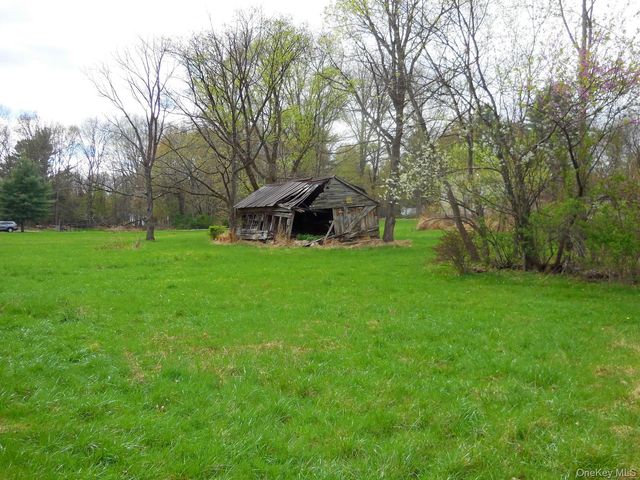 617 Burlingham Road, Bloomingburg, NY 12721