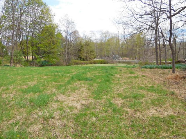 617 Burlingham Road, Bloomingburg, NY 12721