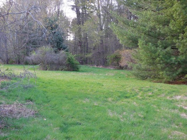 617 Burlingham Road, Bloomingburg, NY 12721