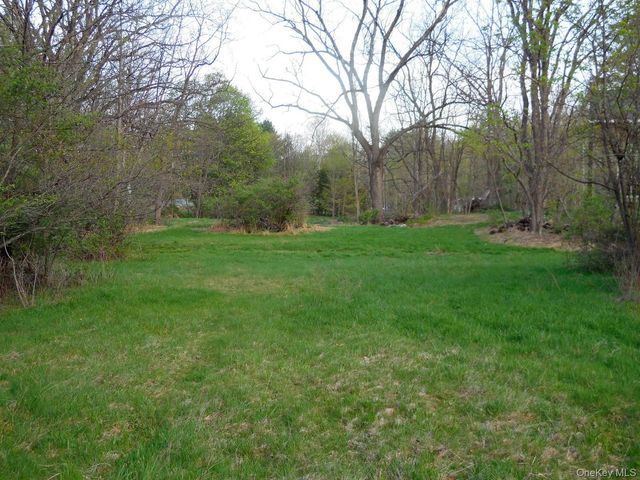 617 Burlingham Road, Bloomingburg, NY 12721