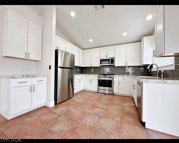 8024 Tulum Court, Las Vegas, NV 89145