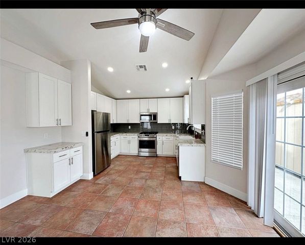 8024 Tulum Court, Las Vegas, NV 89145