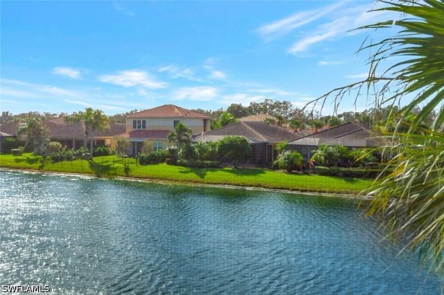 6548 Monterey PT 204, Naples, FL 34105