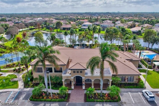 6548 Monterey PT 204, Naples, FL 34105