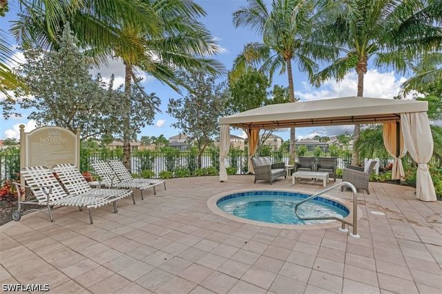 6548 Monterey PT 204, Naples, FL 34105