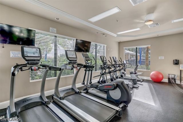 6548 Monterey PT 204, Naples, FL 34105