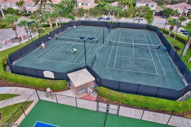 6548 Monterey PT 204, Naples, FL 34105