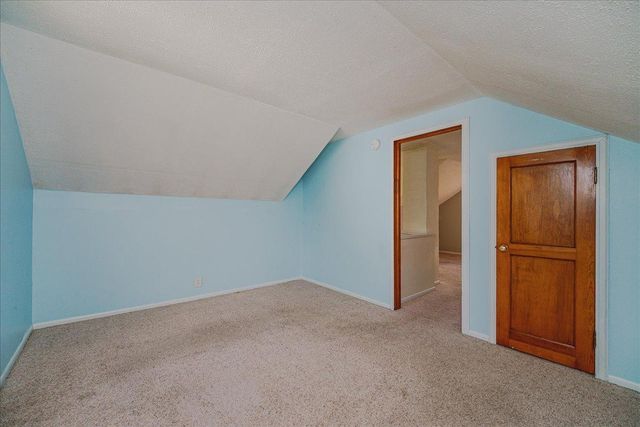 8127 1st Avenue S, Bloomington, MN 55420