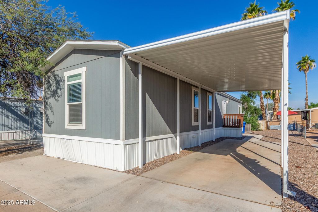 2060 N CENTER Street 238, Mesa, AZ 85201 — photo 2
