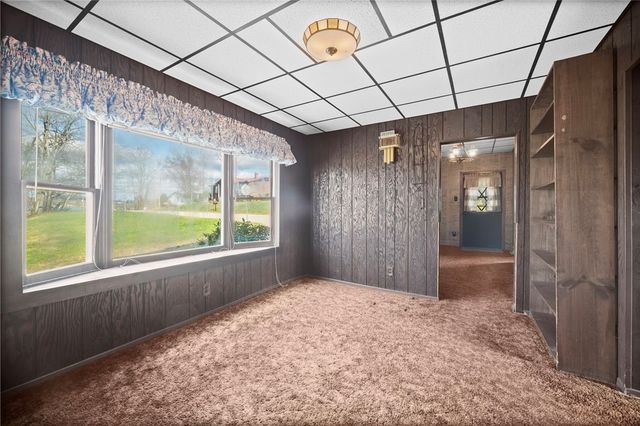 400 Locust St, Masontown, PA 15461