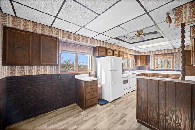 400 Locust St, Masontown, PA 15461