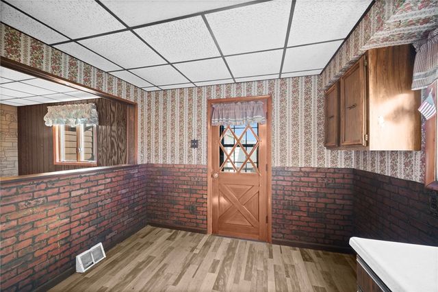 400 Locust St, Masontown, PA 15461