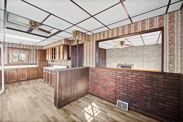 400 Locust St, Masontown, PA 15461