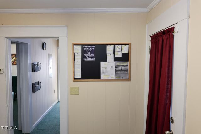 1616 Blountville Boulevard, Blountville, TN 37617