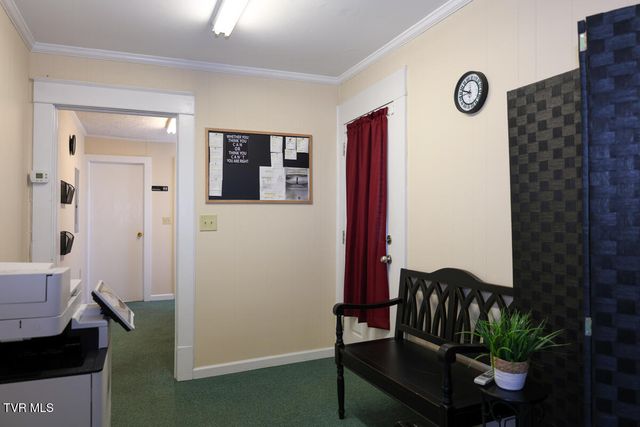 1616 Blountville Boulevard, Blountville, TN 37617