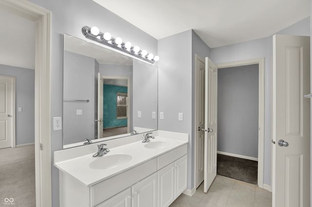 15347 Evanston Close, Noblesville, IN 46062