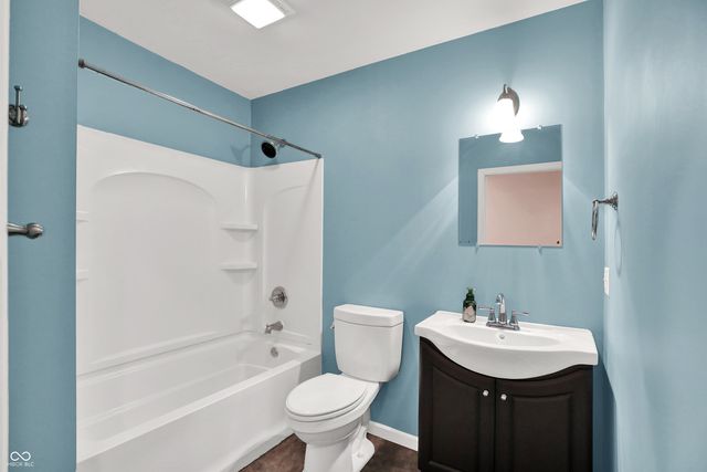 15347 Evanston Close, Noblesville, IN 46062