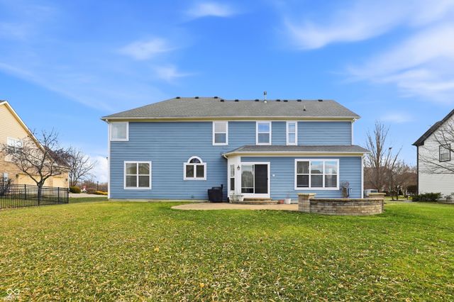 15347 Evanston Close, Noblesville, IN 46062