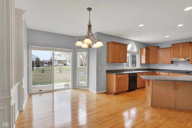 15347 Evanston Close, Noblesville, IN 46062