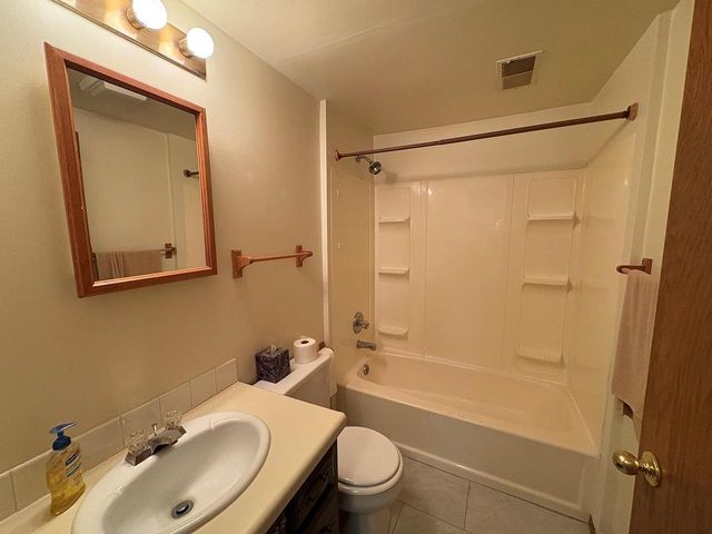 175 PLUMMER AVENUE, Neenah, WI 54956