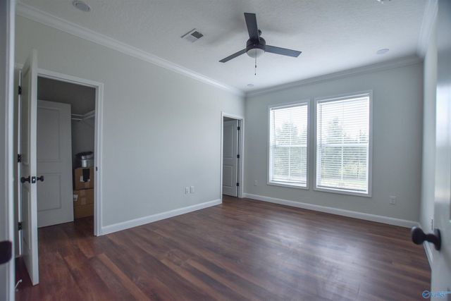 214 Fern Bank Drive, Hazel Green, AL 35750