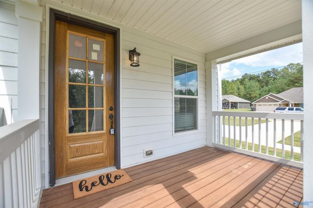 214 Fern Bank Drive, Hazel Green, AL 35750