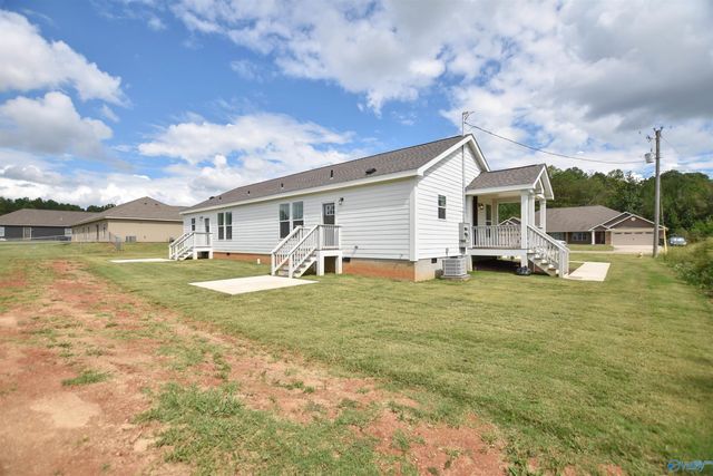 214 Fern Bank Drive, Hazel Green, AL 35750