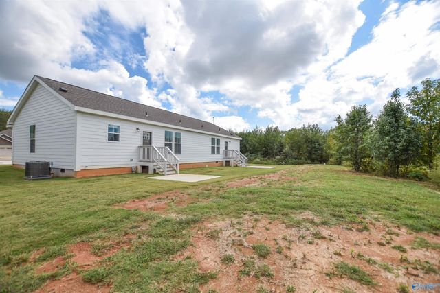 214 Fern Bank Drive, Hazel Green, AL 35750