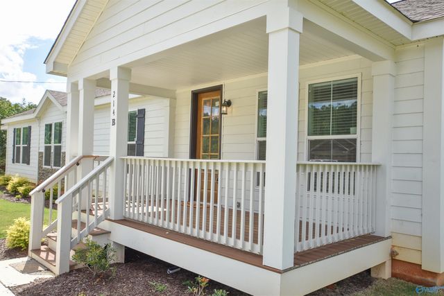 214 Fern Bank Drive, Hazel Green, AL 35750