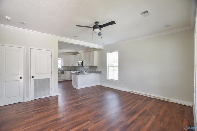 214 Fern Bank Drive, Hazel Green, AL 35750