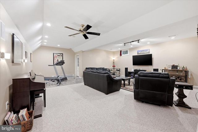 21283 SMOKEHOUSE CT, Ashburn, VA 20147
