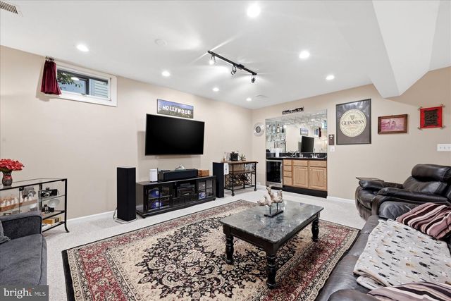 21283 SMOKEHOUSE CT, Ashburn, VA 20147