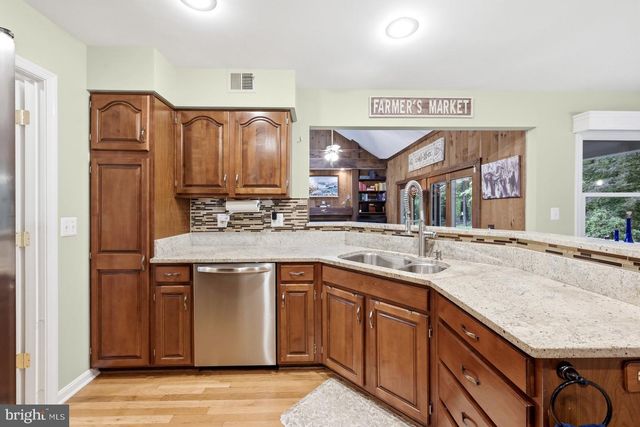 21283 SMOKEHOUSE CT, Ashburn, VA 20147