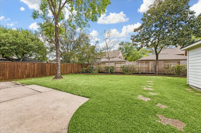 11818 Orchard Mountain Drive, Pasadena, TX 77059