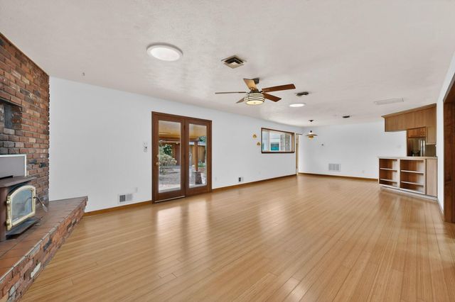 2913 Avenida Nevada NE, Albuquerque, NM 87110